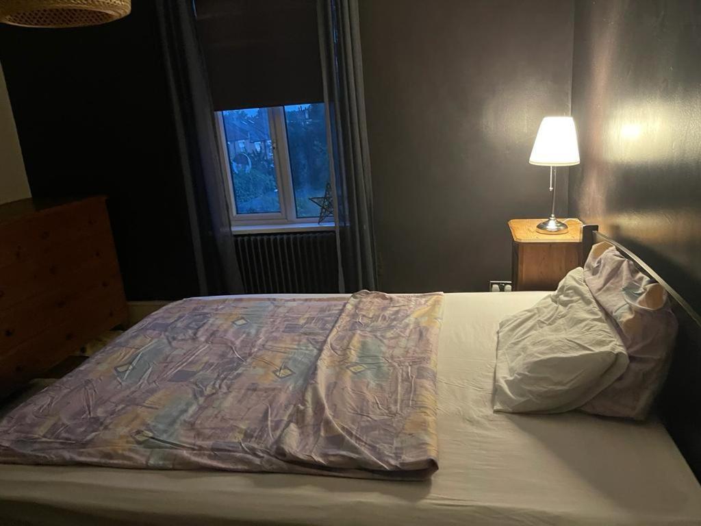 Large Double Room Next To Elisabeth Line Abbey Wood Exterior photo